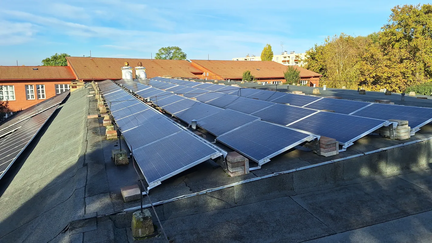 50 kWp napelemes rendszer a hajdúnánási Művelődési házon